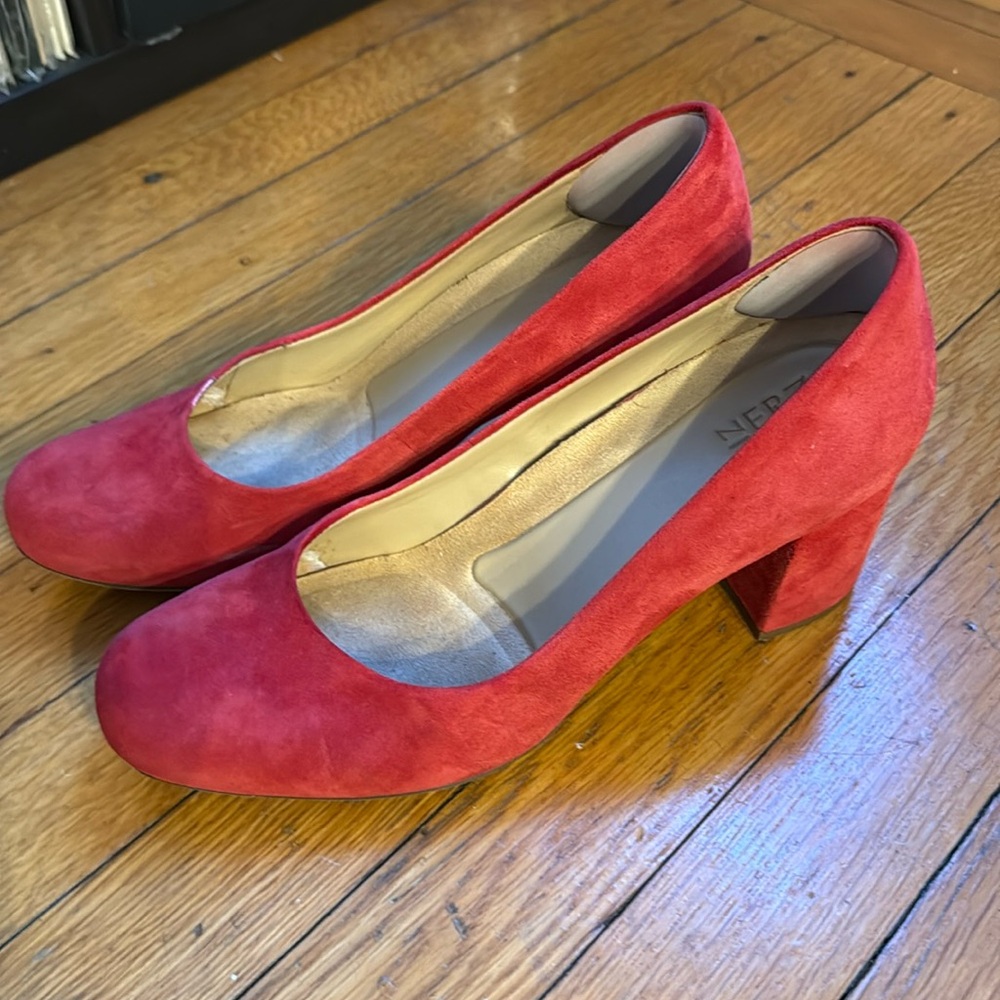 Naturalizer Red Suede Pumps Block Heel